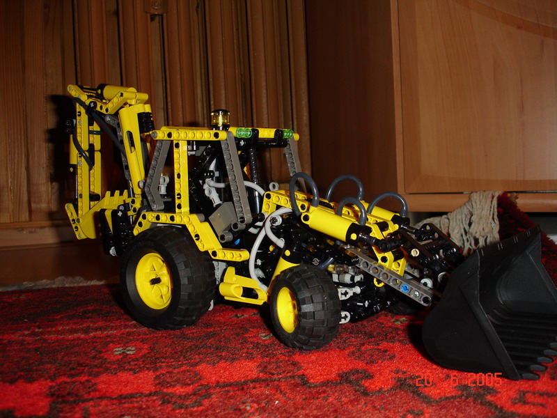 8455_backhoe_loader__043.jpg