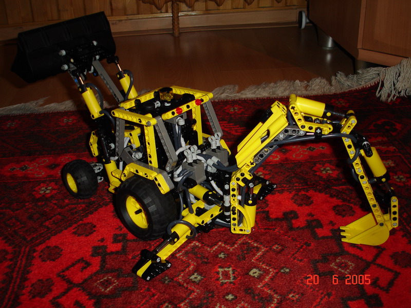 8455_backhoe_loader__048.jpg