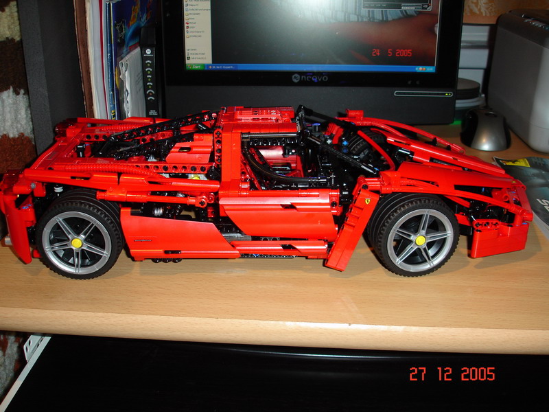 ferrari_enzo__015.jpg