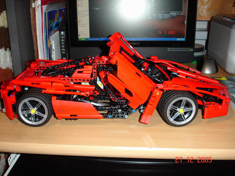 ferrari_enzo__016.jpg