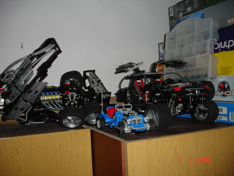 collection_001_resize.jpg