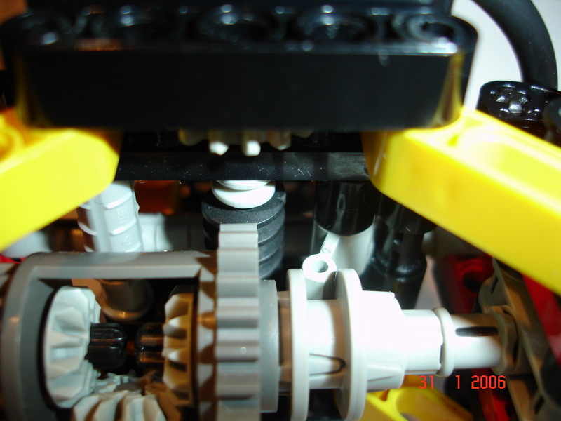 half-trialtruck_2ver_suspens_002_resize.jpg