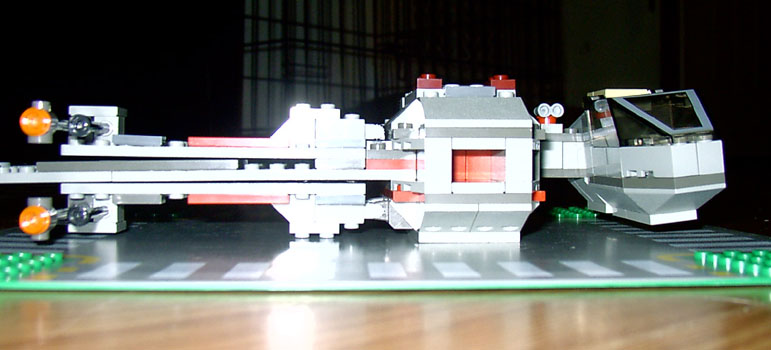 b-wing_front_view.jpg