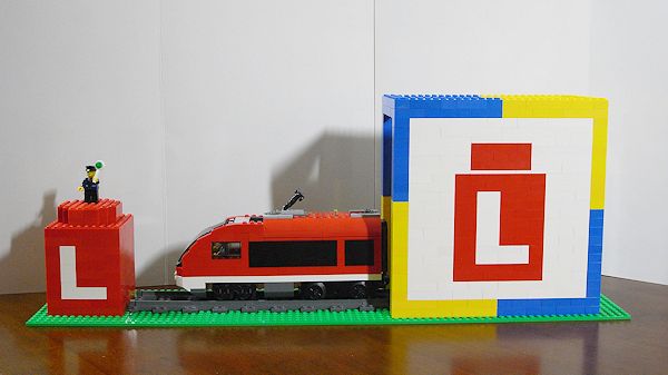 lego-logo-yellowblue-02.jpg