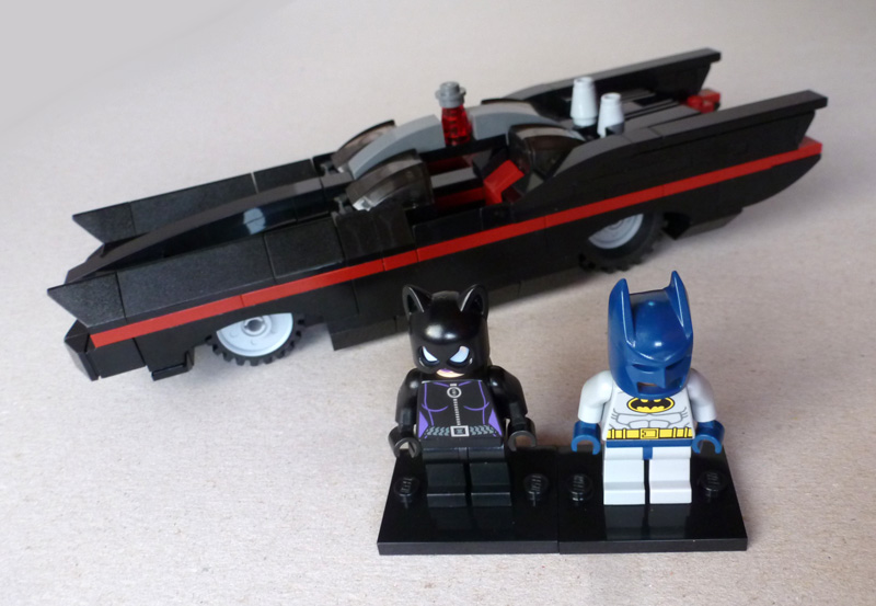 moc_7_batmobile_0.jpg
