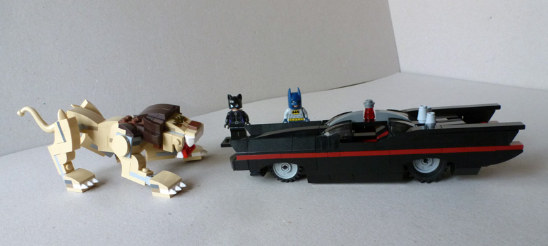 moc_7_batmobile_15.jpg