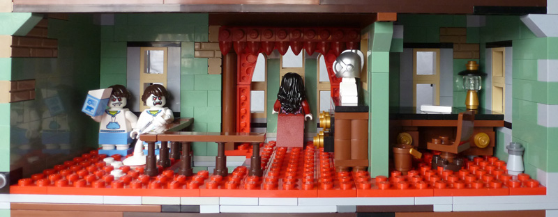 moc_hauntedhouse_4.jpg