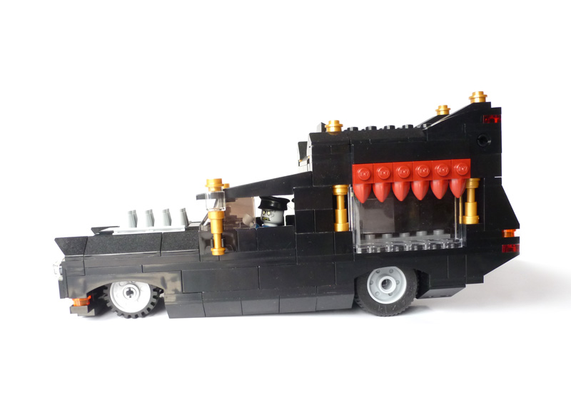 moc_mfhearse_3.jpg