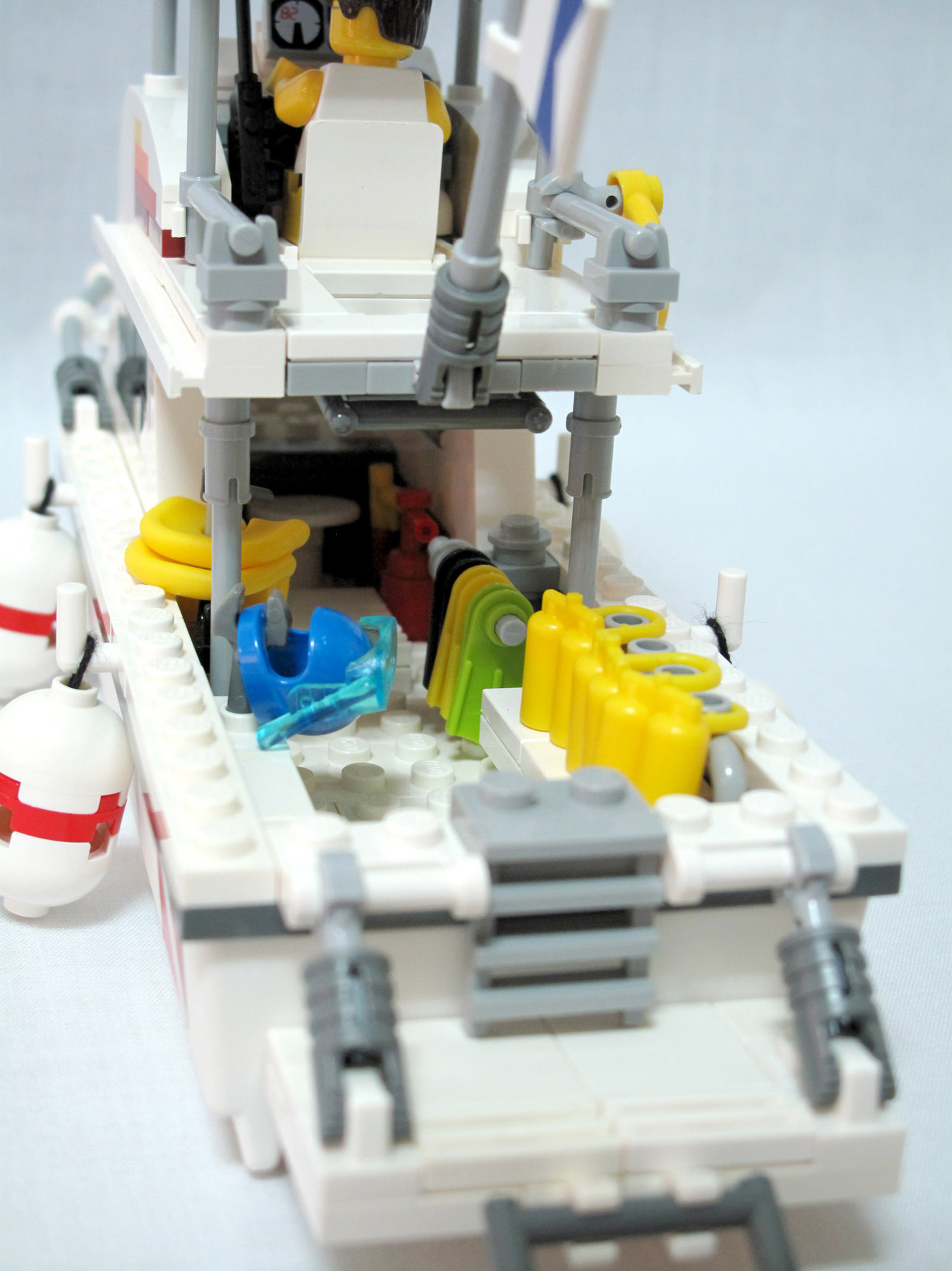 diveboats01.jpg