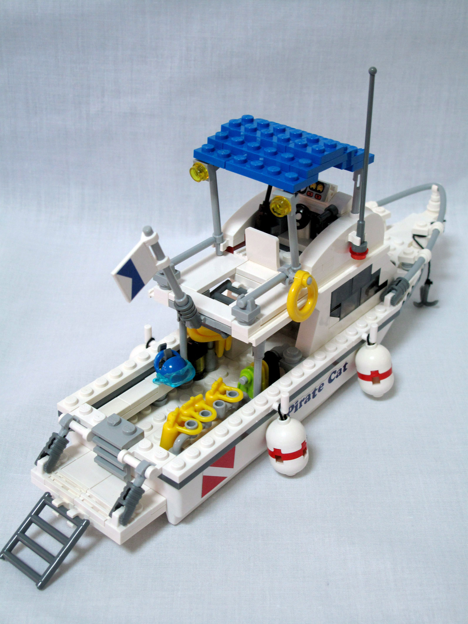diveboats06.jpg