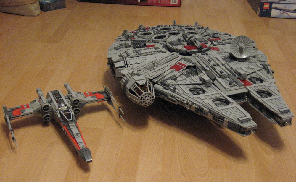 millenium_falcon__x-wing_02.jpg