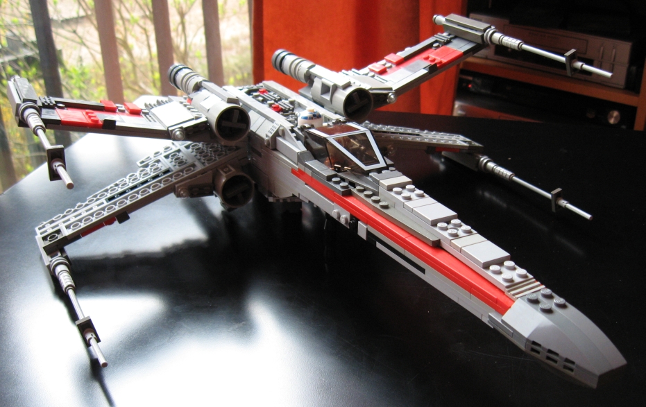 x-wing_02_opened.jpg