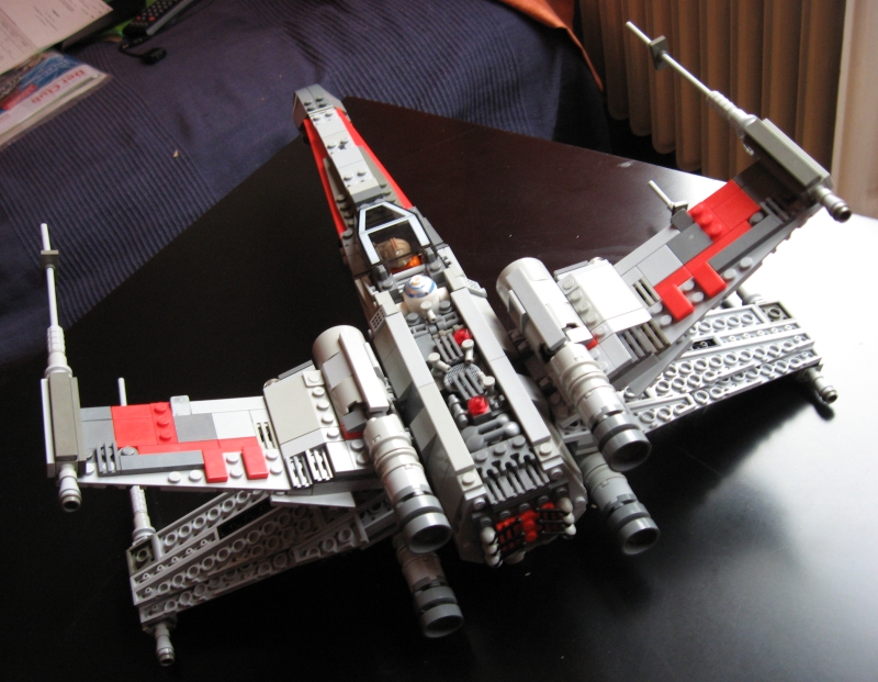x-wing_08_opened.jpg