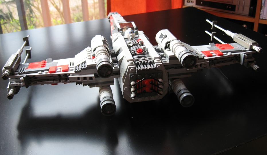x-wing_11_closed.jpg