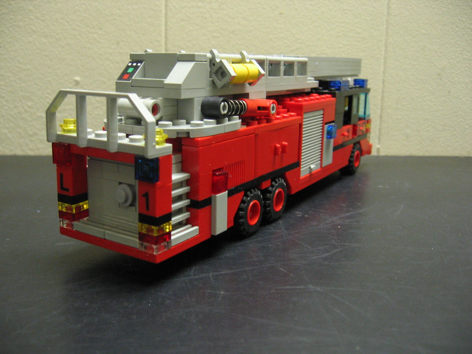 ladder_1-02.jpg