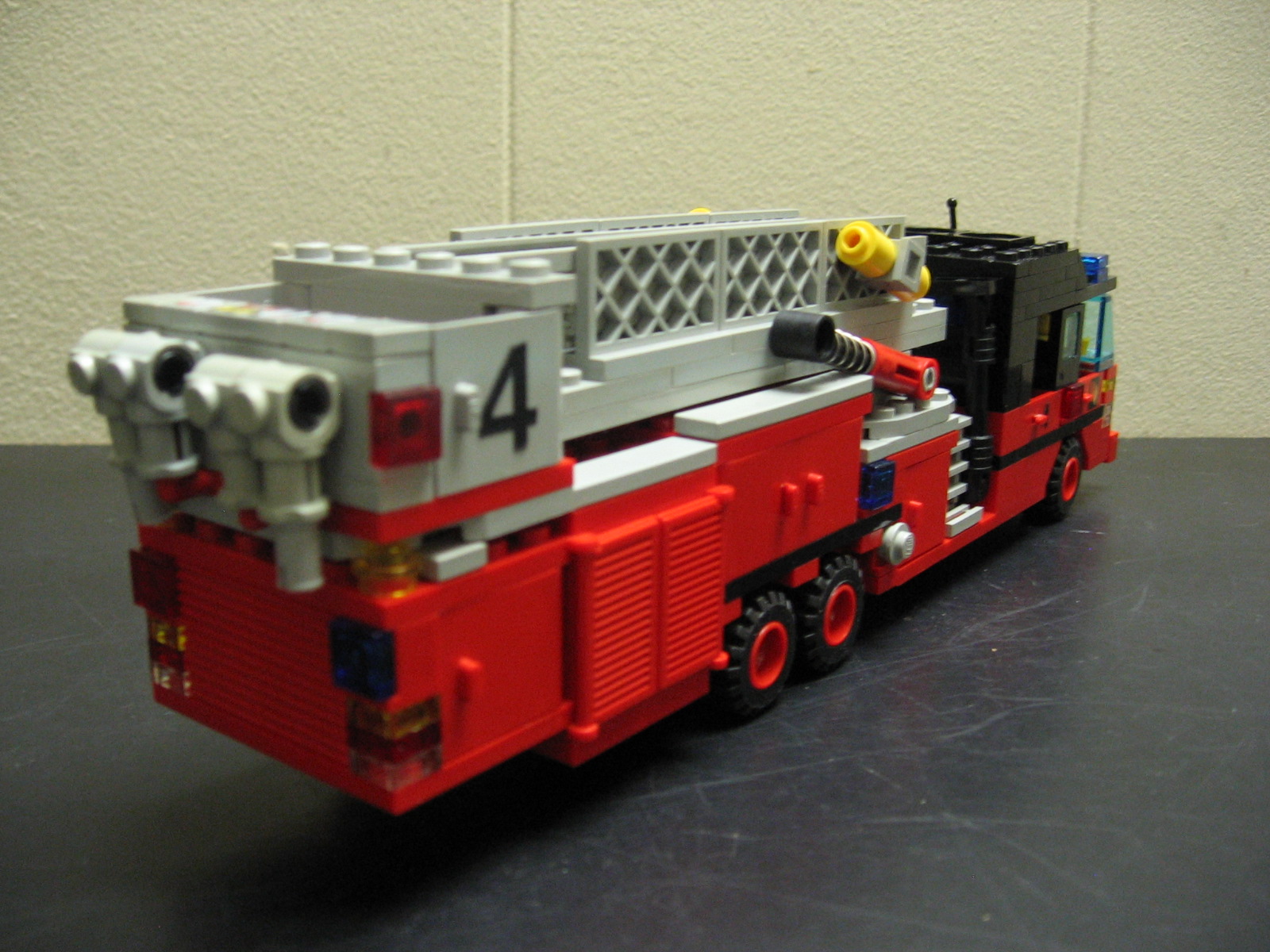 ladder_4-02.jpg