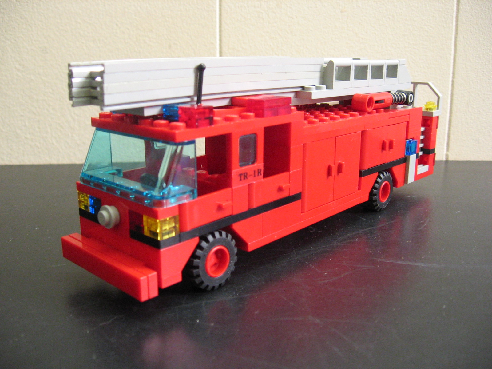 ladder_1r-01.jpg