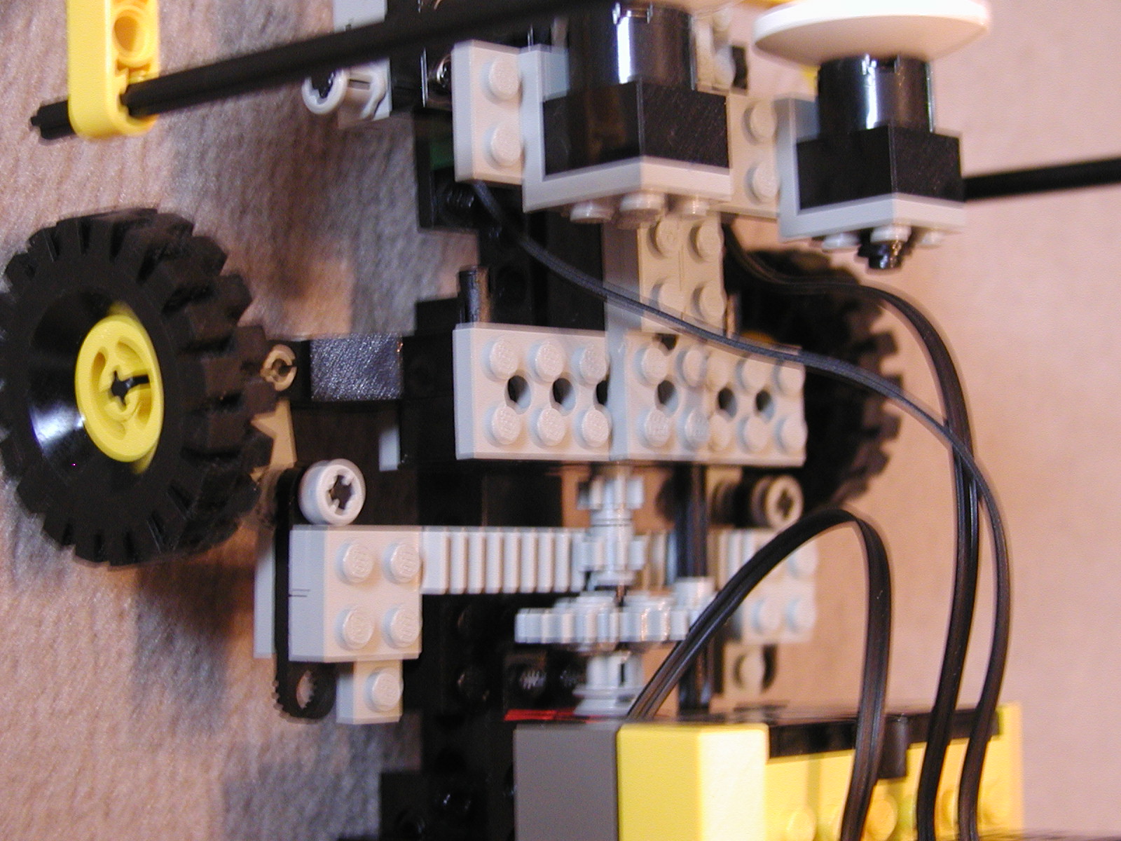 mindstorms_car3.jpg