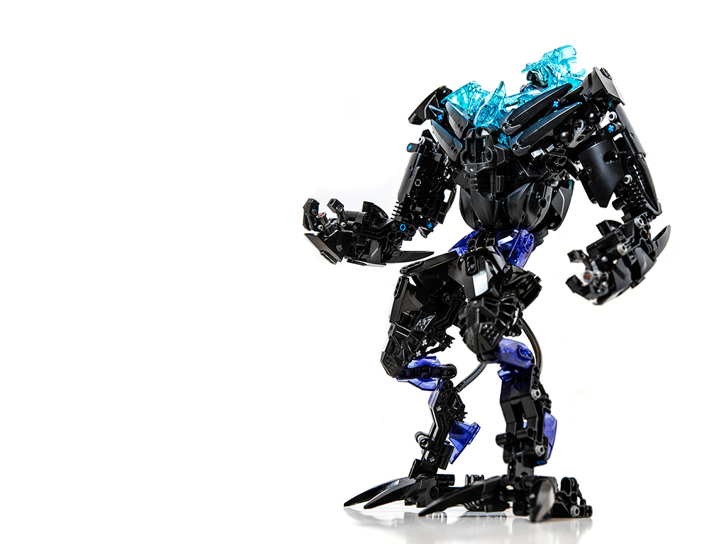 makuta_titan_01_full_1024.jpg