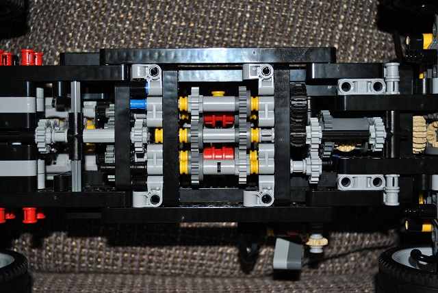 14-gearbox-below.jpg