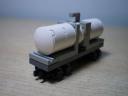 tankcar2studs02.jpg