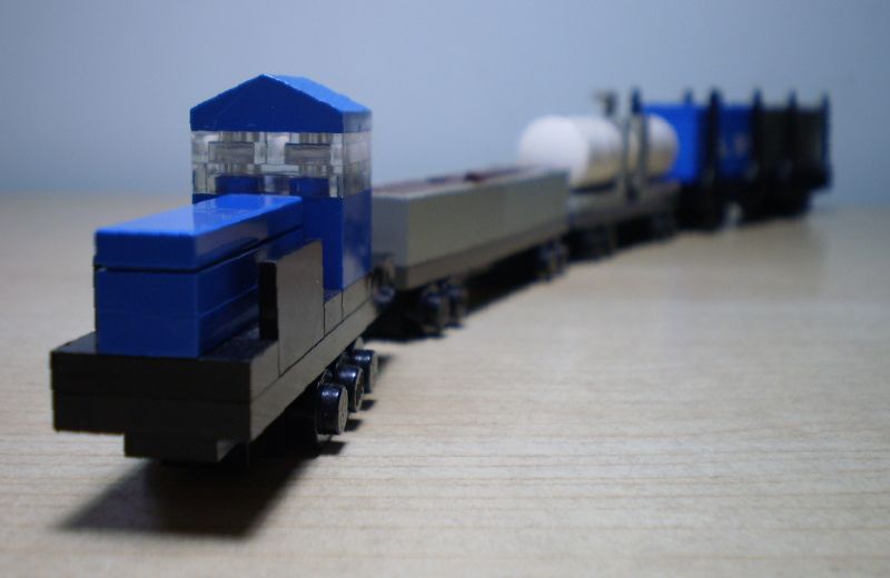 train2studs03.jpg