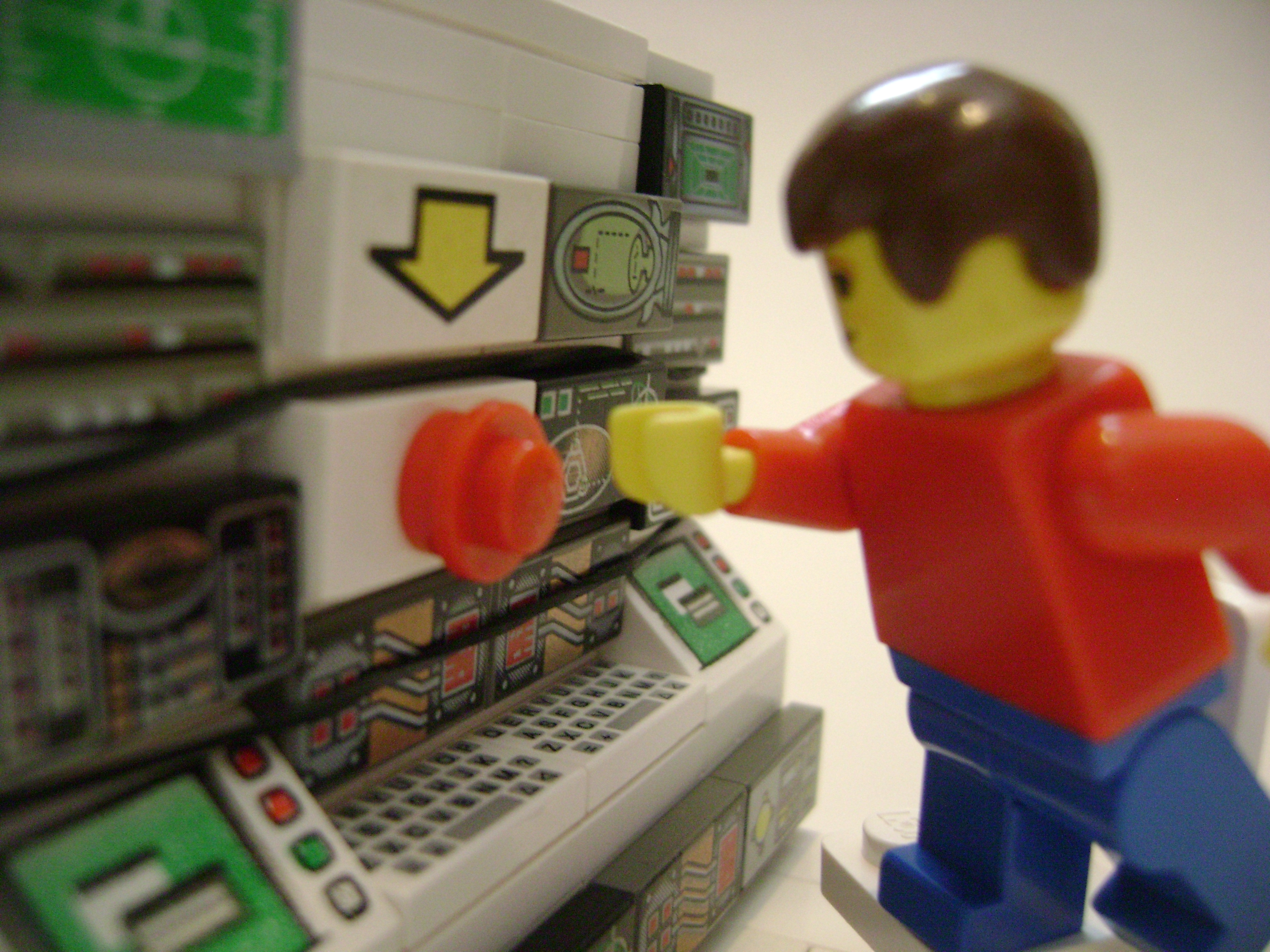 lego_pictures_42108_007.jpg
