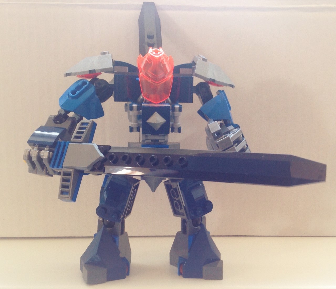 0nexo_knights.jpg