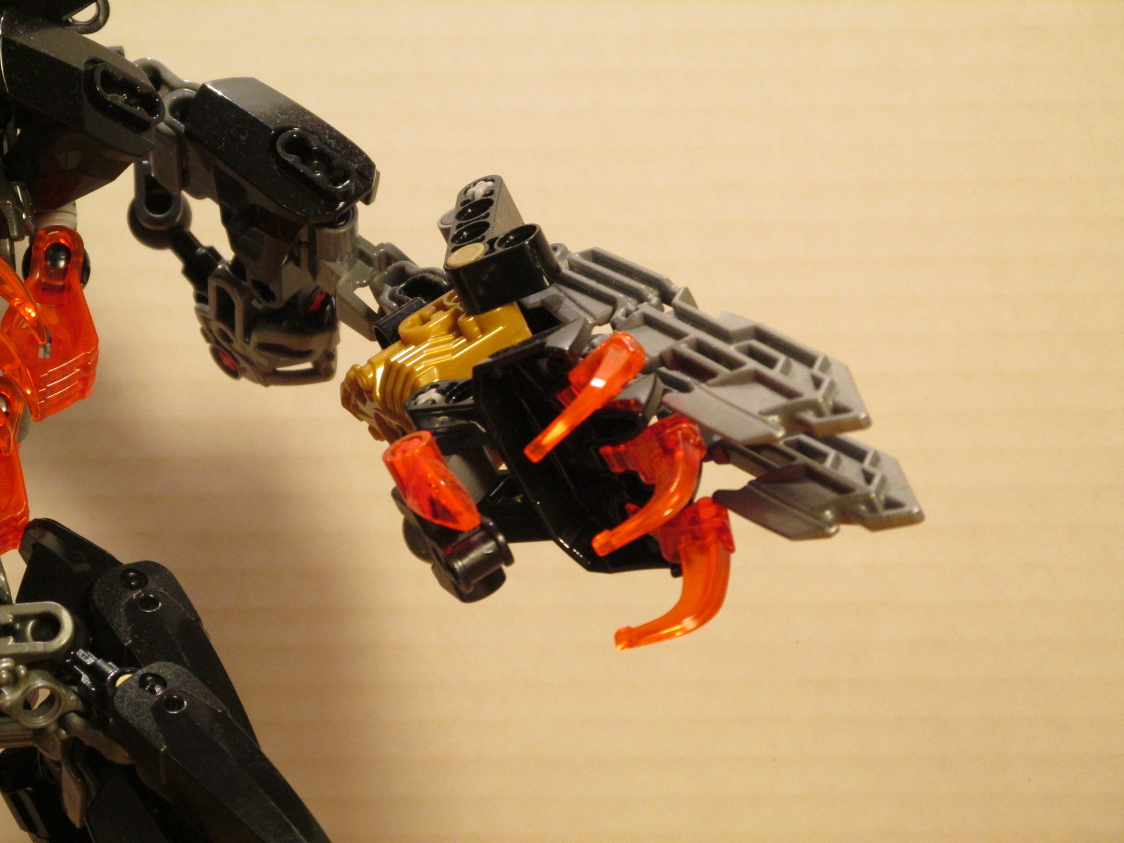 ultimate_journey_to_one_makuta_006.jpg