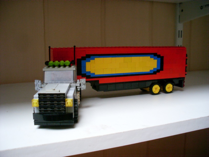 grijze_truck_002.jpg