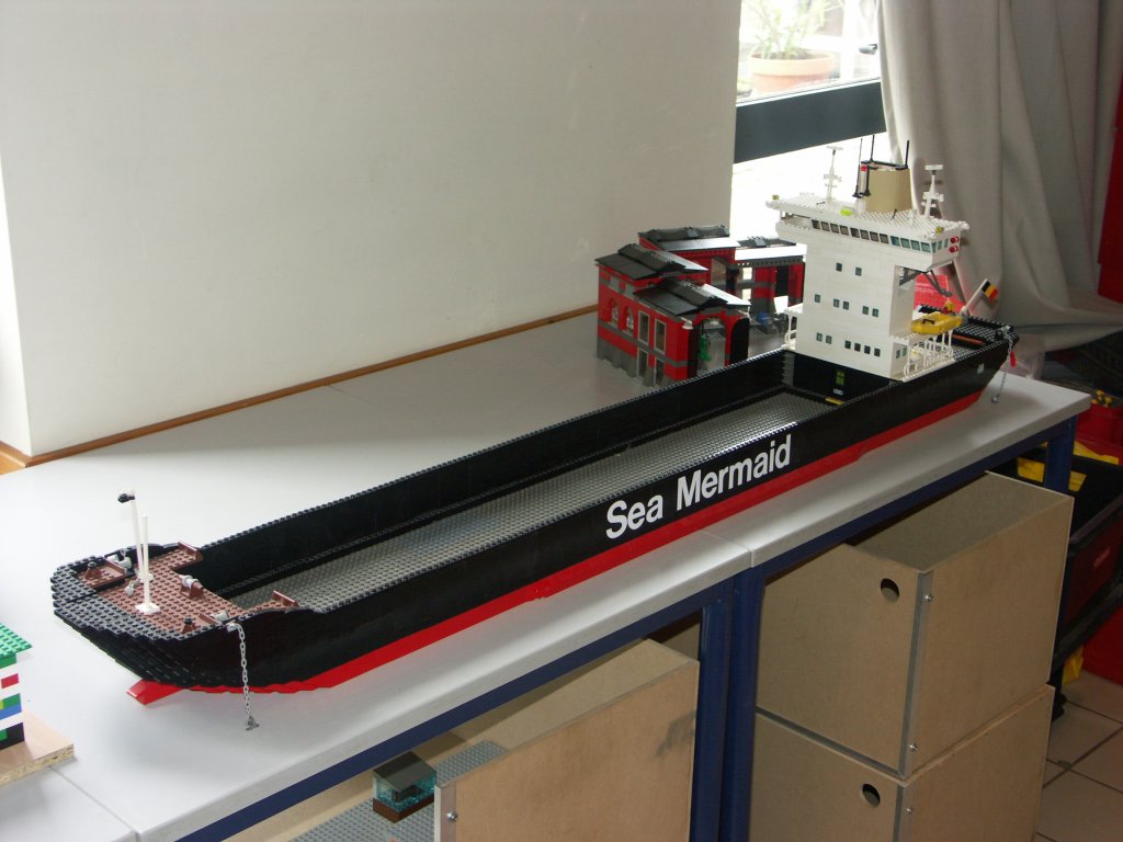 moc_ship.jpg