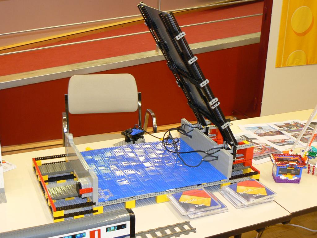 moc-003.jpg