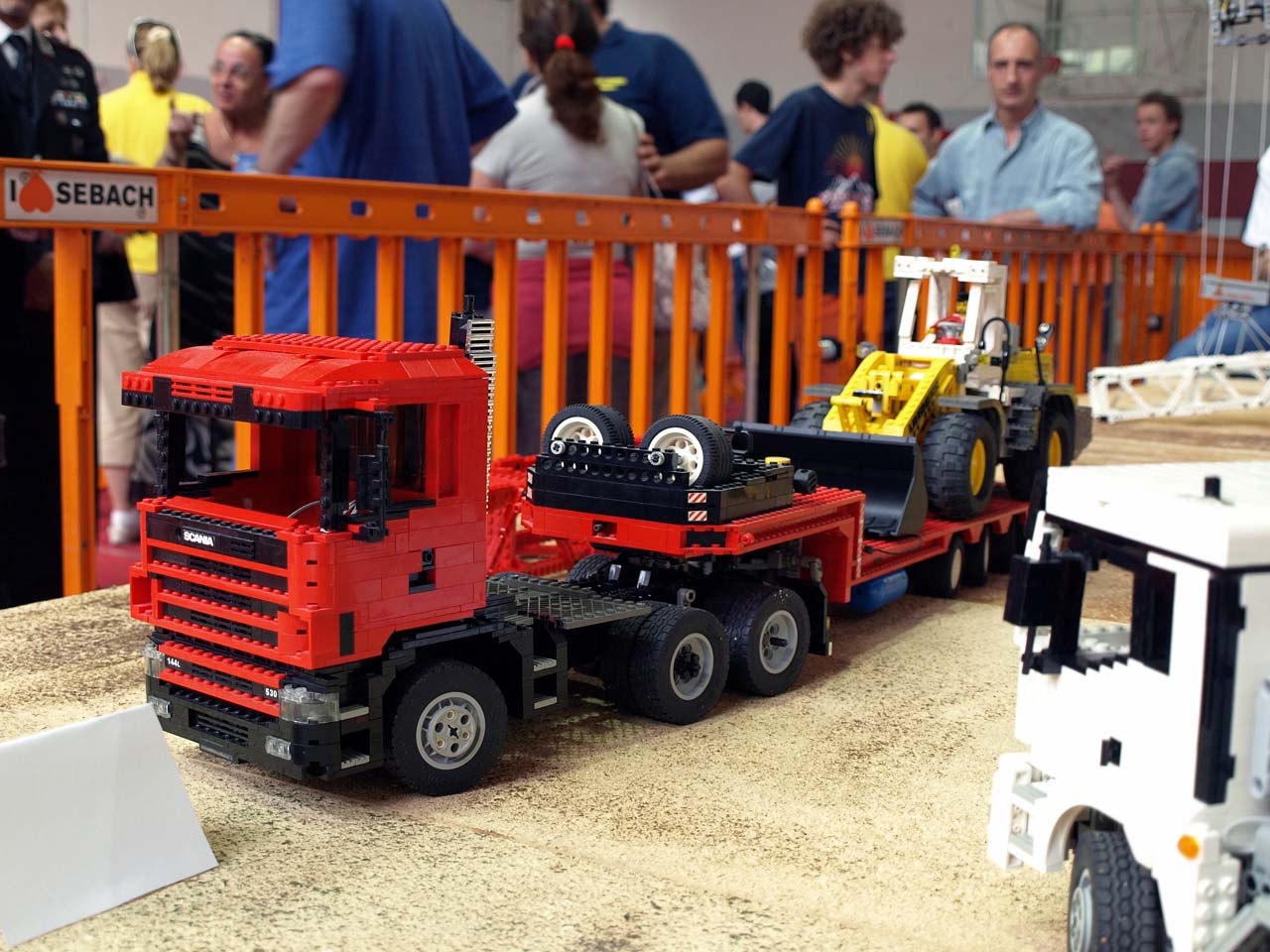 p7121445.jpg