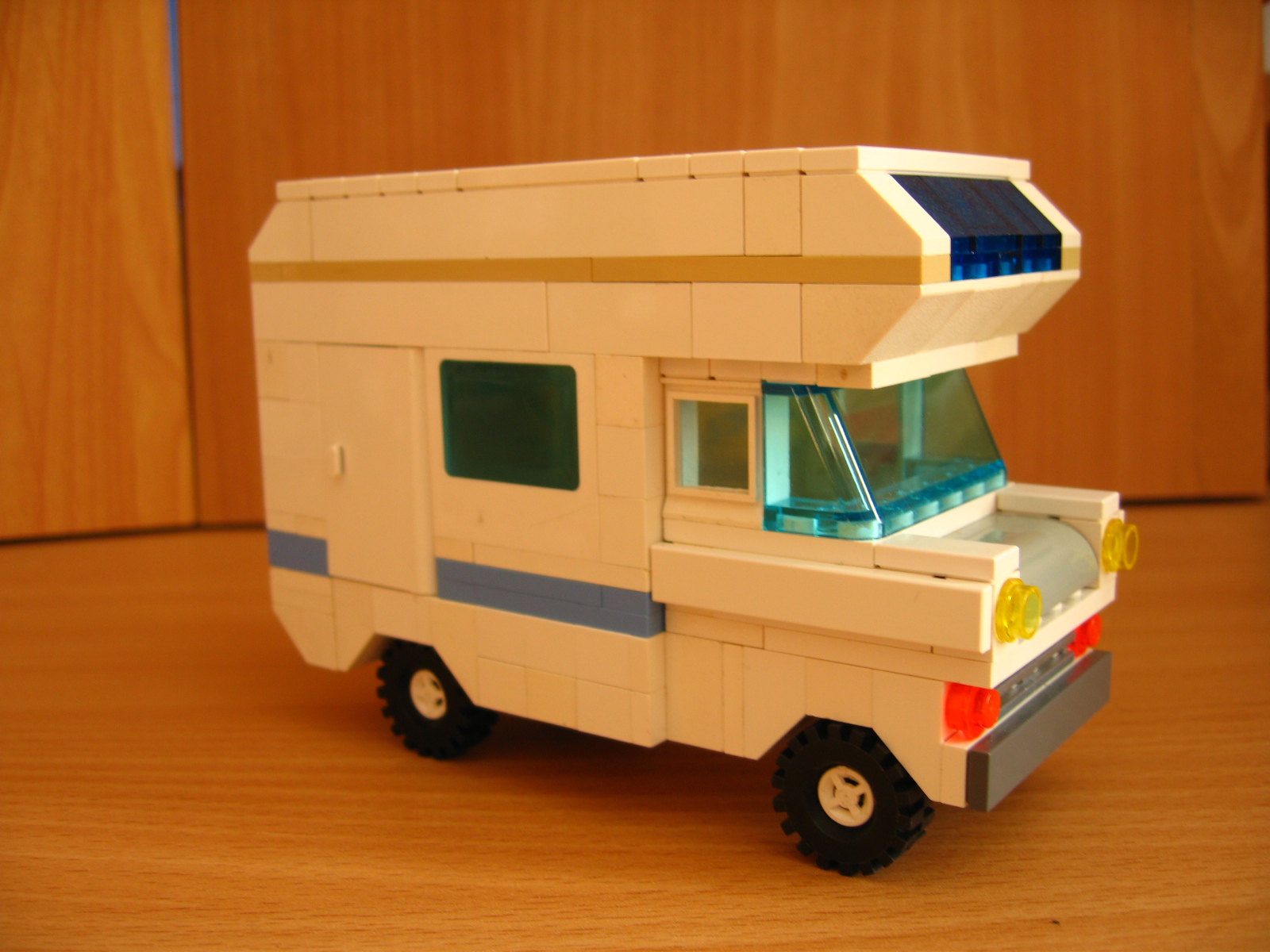 ford_transit_campingcar_3.jpg