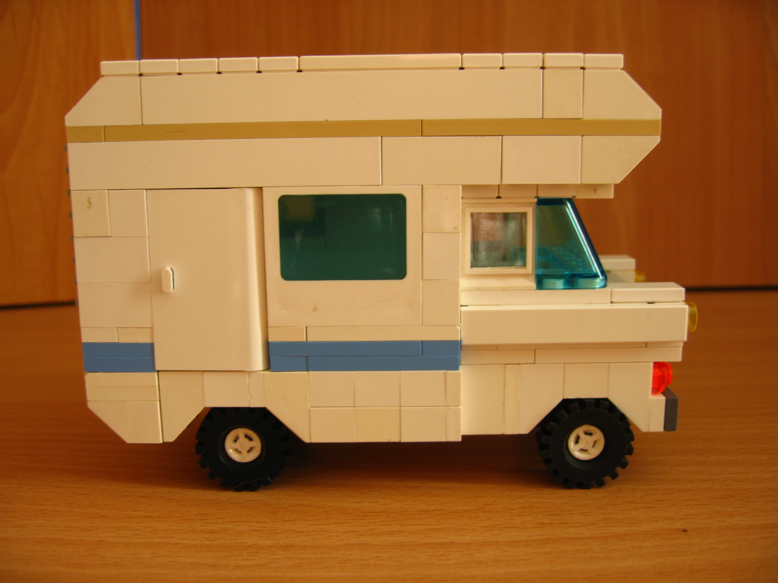 ford_transit_campingcar_4.jpg