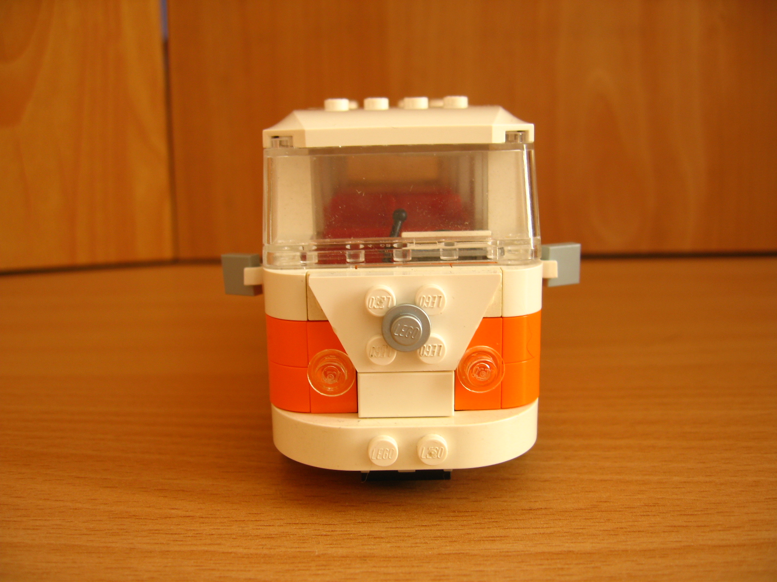 vw_combi_orange__21_fenetres_02.jpg