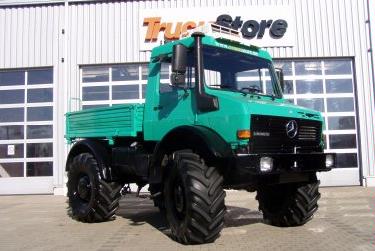 mercedes_unimog_u2400.jpg