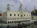 037_palast.jpg