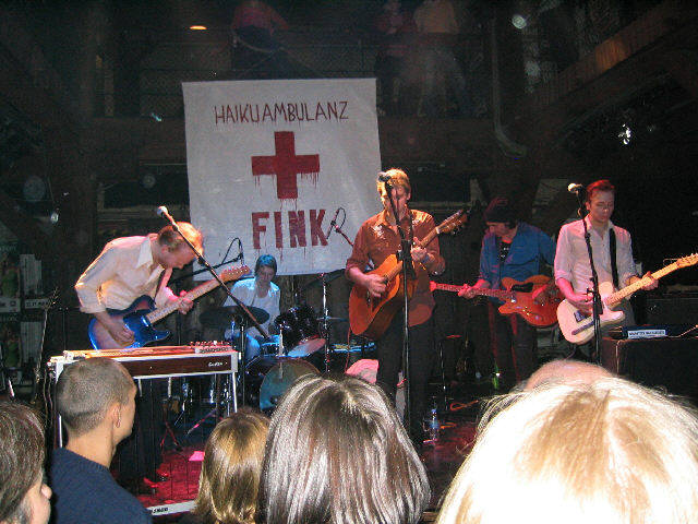 17fink_live_oct2003.jpg