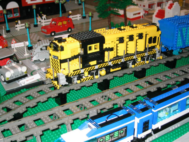 50_trains9.jpg