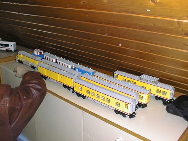 15_american_train.jpg