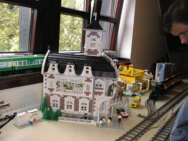 house_by_lutz.jpg