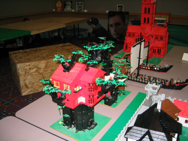 325_tree_house.jpg