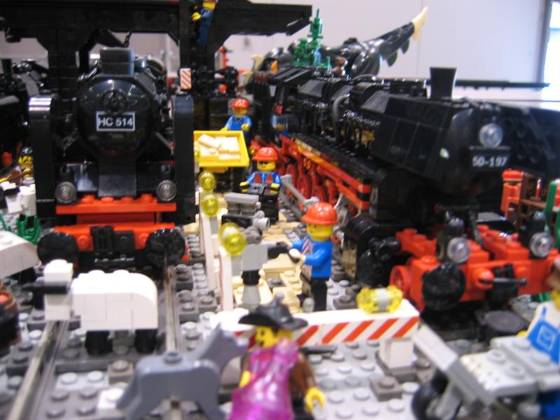 018ben_diorama_construction.jpg