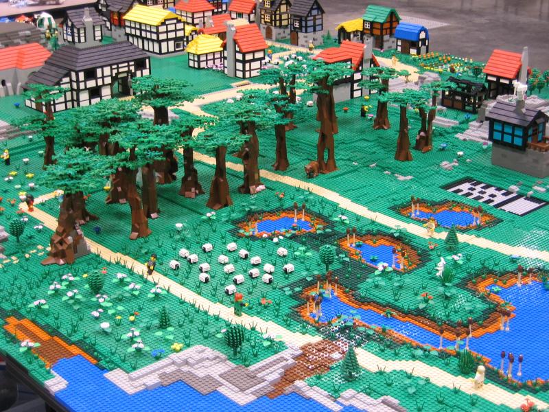 052_castle_village_swamp.jpg