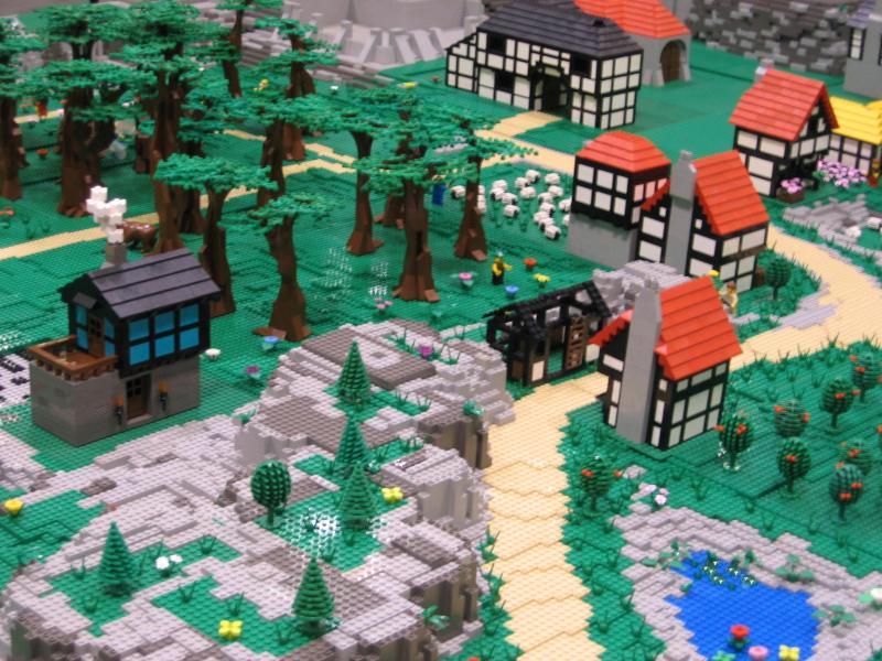 052_castle_village_trees.jpg