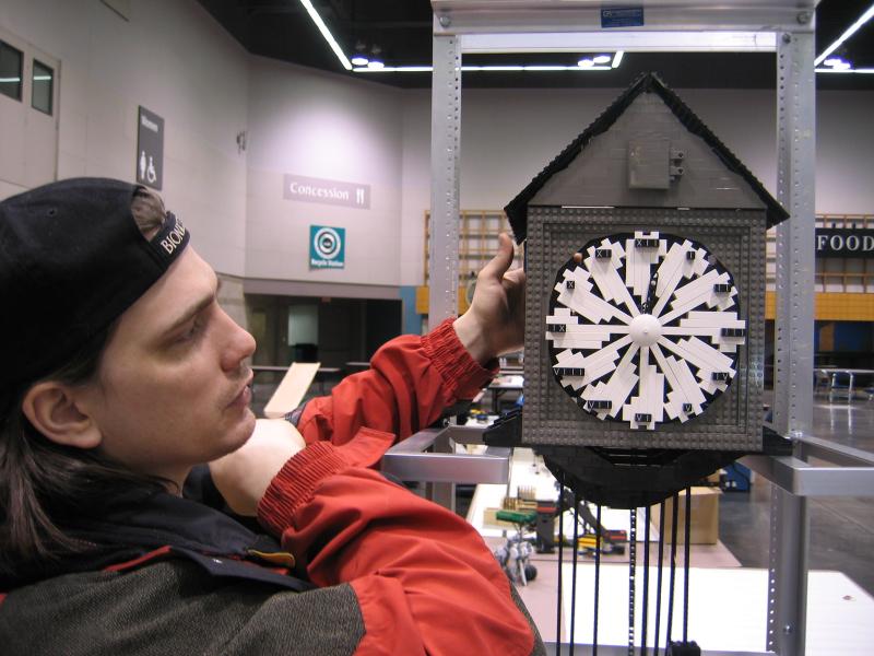 070_pendulum_cuckoo_clock.jpg