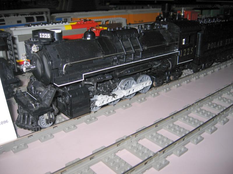 086_train_polar_express.jpg