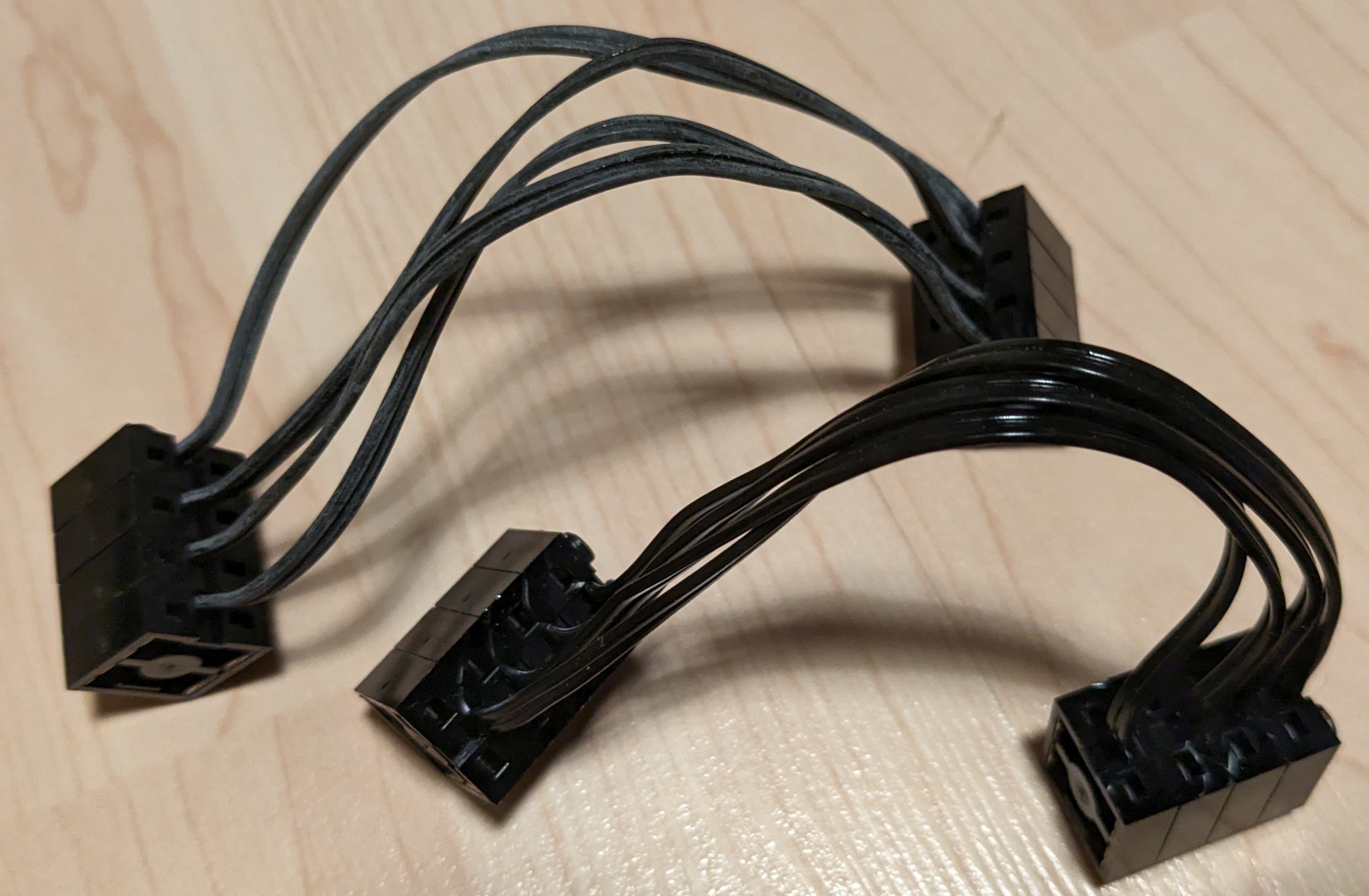 5306bc020_8x_cable_16cm_9v.jpg