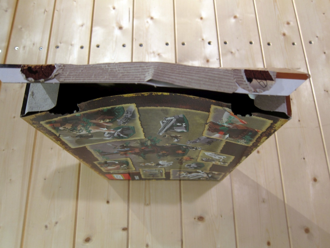 79002_box_bent2_hobbit.jpg